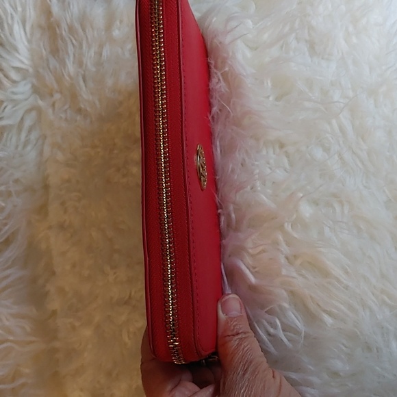 💚LARGE DKNY LEATHER WALLET - Picture 4 of 14